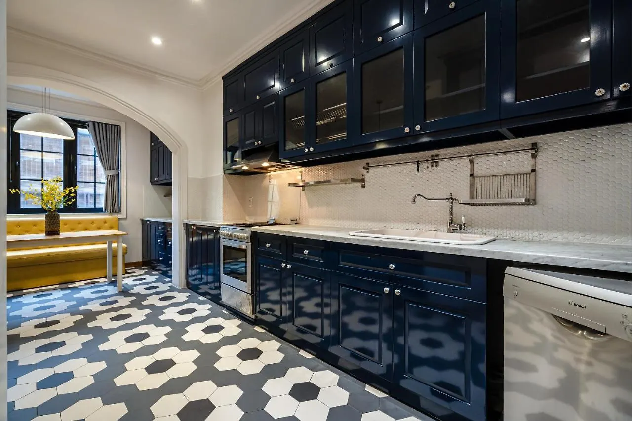 Lejlighed Enjoy Saigon Vibe in A Designer Home Ho Chi Minh-Byen